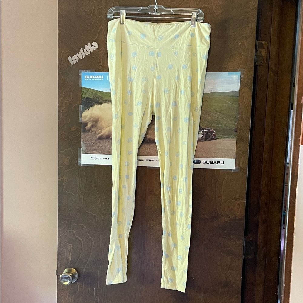 LuLaRoe T&C Yellow Patterned Leggings